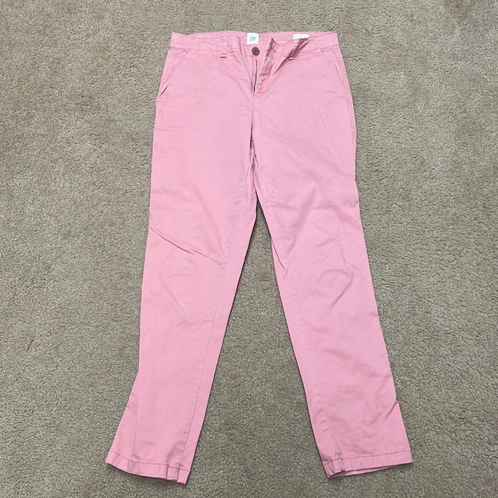 GAP women girlfriend khaki. Size 2